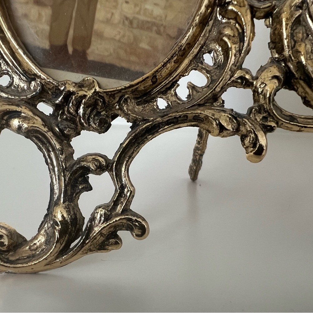 Antique Picture Frame - Picture 7 of 8